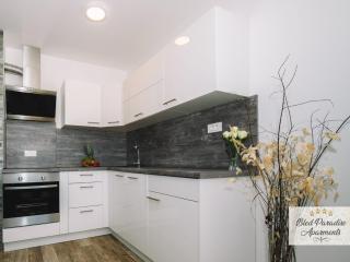 Bled Prestigious and Stylish Apartments - Classic Studio Apartment with Terrace - 6