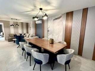 Two-Bedroom Apartment with private pool The Bayfront One -S5 - 8