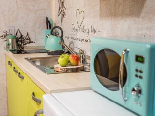 Elegant and Stylish Retreat Apartments with Terrace - Studio Apartment with Terrace - 9