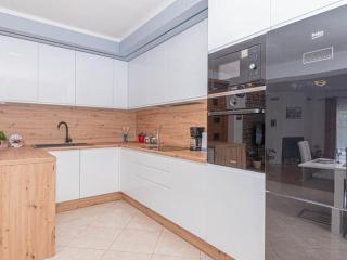 Villa Maria with Outdoor Pool - Five Bedroom Villa with Outdoor Pool - Otavice - 6