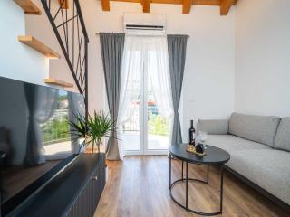 Apartments Villa Aura - Duplex studio with Balcony - 9