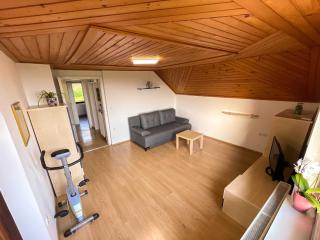 Two Bedroom Apartment with Balcony and Mountain View - 9