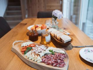 Cozy Holiday Home with Fireplace and Scenic Hills in Bistrica ob Sotli - Two Bedroom Holiday Home - 7