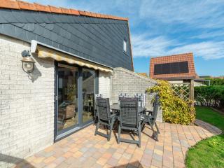 Lovely holiday home in Julianadorp - 7