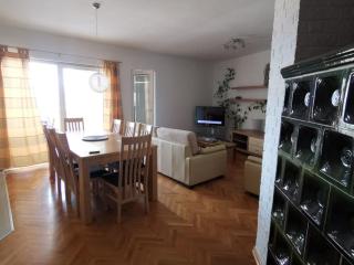 Three Bedroom Apartment with Terrace and Sea View - 8