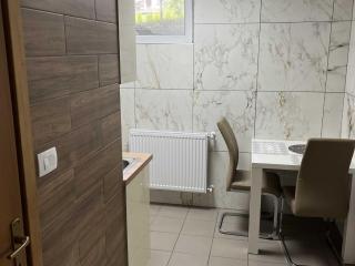 Meadow Tranquil Apartments with Evergreen Garden - One Bedroom Apartment - 5