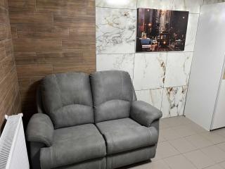 Meadow Tranquil Apartments with Evergreen Garden - One Bedroom Apartment - 9