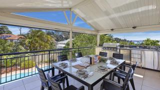Sunset On View - Picturesque Coastal Setting With Pool - 8