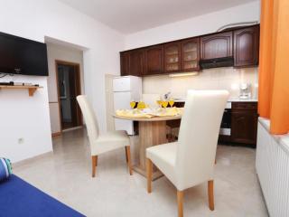 One-Bedroom Apartment With Terrace A2 - 8