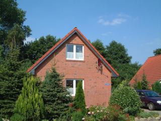 Holiday home with 3 bedrooms - 0