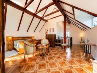 Secluded Escape Hilltop Villa with Hot-Tub - Two Bedroom Villa with Hot-Tub - 5