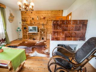 Bloomfield Retreat Country House with Sauna - Three Bedroom Country House - 0