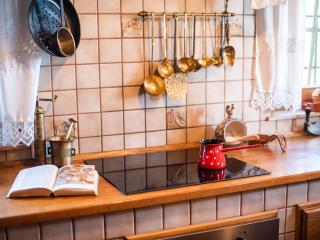 Cozy Countryside Retreat Villa with Hot-Tub - Two Bedroom Villa with Hot Tub - 1