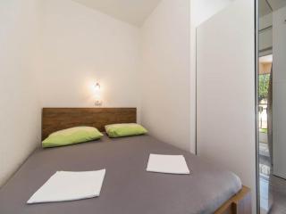 Two Bedroom Apartment With Balcony A2 - 3