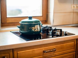 Vivid Hillside Country House with Hot-Tub and Sauna - Two Bedroom Country House - 3