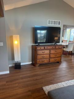 Upscale Anchorage Getaway, Cozy & Newly Remodeled - 1