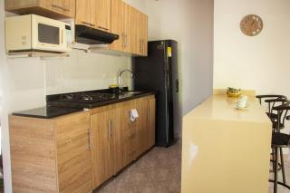 2 Cuadras Estadio - La 70, Laureles, 700MB, AC - 2