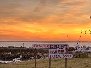 Maison avec terrasse, proche plage et commerces - FR-1-705-61 - 3