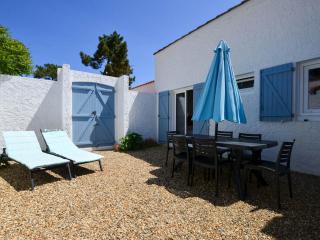 Villa 3 Pièces avec WIFI, Animaux Admis, Parking à La Palmyre - FR-1-705-59 - Les Mathes - 2