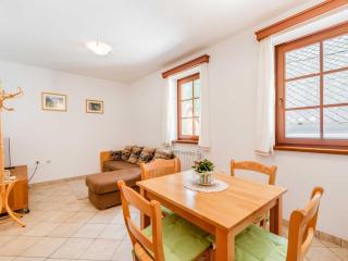 Log pod Mangartom Amazing Apartment with Balcony - One Bedroom Apartment with Balcony - 9