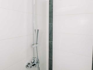 Bled Prestigious and Stylish Apartments - Classic One Bedroom Apartment with Balcony - 4