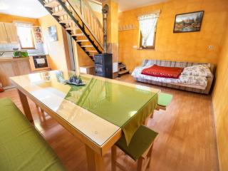 One Bedroom Holiday Home with Terrace and Garden - 5