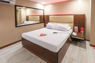 Hotel Sogo Baclaran - 1