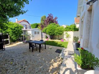 Villa 5 pers Châtelaillon-Plage, jardin, proche centre et plage - FR-1-706-6 - 4