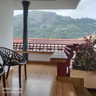 Esther Cottege Munnar - 8