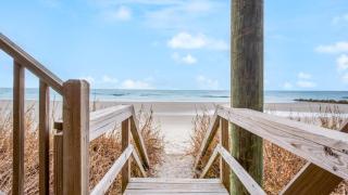 Poseidon By AvantStay On The Beach Two Ocean Facing Balconies Hot Tub - 7