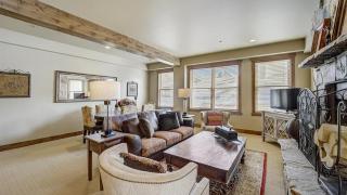Mont Cervin 22 by AvantStay Luxury Ski in Ski out home in Park City - 3