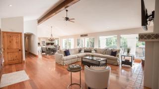 De Luz by AvantStay 5 Acre Estate w Lake Pool Hot Tub - 9