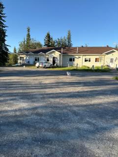 Johnsons Crossing Lodge - 1