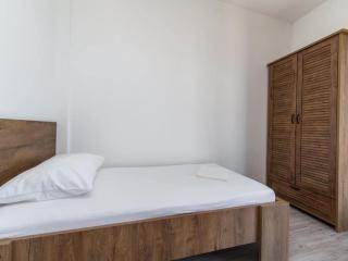 One Bedroom Apartment With Balcony A3 - 2