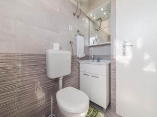 One Bedroom Apartment With Balcony A3 - 1