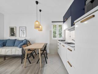 One-Bedroom Apartment With Pool - 9