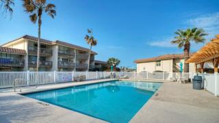 Stay Palm by AvantStay Boardwalk Pool - 8