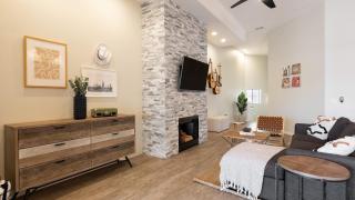 Eucalyptus by AvantStay Stunning Scottsdale Home w Communal Pool Hot Tub - 3