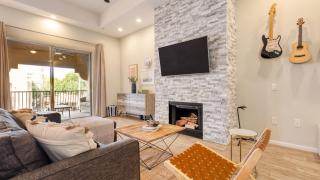 Eucalyptus by AvantStay Stunning Scottsdale Home w Communal Pool Hot Tub - 2