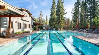Sierra by AvantStay Ski In Ski Out Near Truckee w Access to Northstar Resort Community - 8