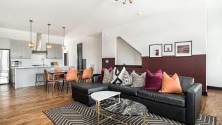Linda Emmylou Patsy by AvantStay 3 Unit Buyout w 11BR in Heart of Nashville - 9