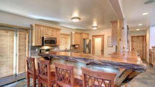 Starlight Retreat by AvantStay Gorgeous Log Style Home w Incredible Views - 2