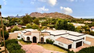 Farrier by AvantStay Spectacular 7BR Mediterranean-style Estate w Pool - 2