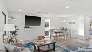 Destiny on the Sand by AvantStay Direct Beach Access Bbq on Large Ocean Facing Patio - 1