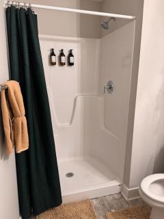 Evon's House-Crashpad Just the essentials - 6