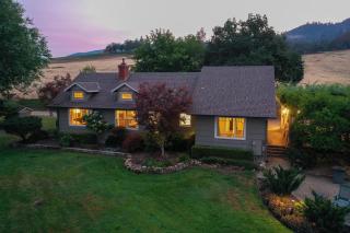 Farmhouse Rv - Sunset Pergola - Fire Pit - Views - 2