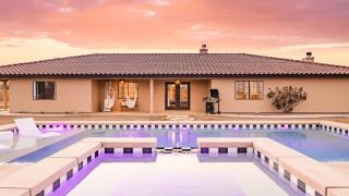 Flora by AvantStay Modern Private Desert Oasis on Large Grounds w Pool Bocce Ball - 0