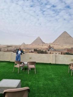 Berlin-pyramids show - 3