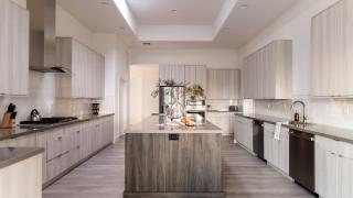 Julep by AvantStay Stylish 9 BR Estate w Mid-Century Modern Decor - 5