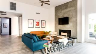 Julep by AvantStay Stylish 9 BR Estate w Mid-Century Modern Decor - 3